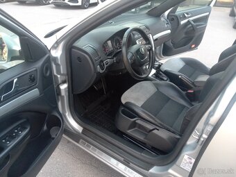Skoda Octavia Combi RS 2.0 TDI DSG F1 - 8