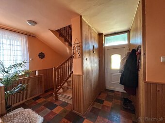Dolný Bar- Rodinný dom 300m2 s pozemkom 1646m2 - 8