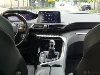 Predám Peugeot 3008 1.2 PureTech Allure - 8