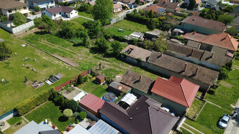 Veľký Biel, okr. SC – NA PREDAJ starší, čiastočne prerobený, - 8
