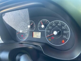 Fiat Punto Grande 1,2 ACTIVE 2008 - 8