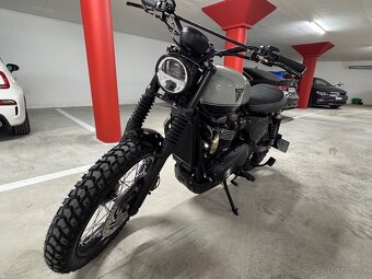 Triumph Street Scrambler 900 Caffe Racer - 8
