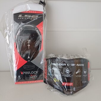 Silniční přilba LS2 Thunder GP AERO Carbon - 8