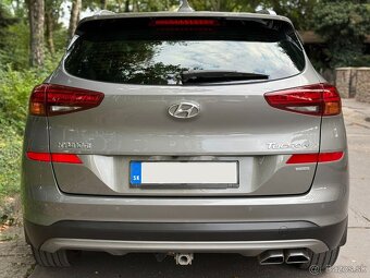 HYUNDAI TUCSON 1.6 T-GDI SMART 4x4 130kW/ SK AUTO/ 1.MAJITEĽ - 8