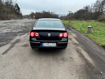 Volkswagen Passat b6  2.0 TDI - 8