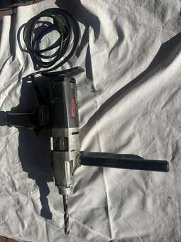 magnetická vŕtačka BOSCH - 8