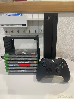 Xbox one x - 8