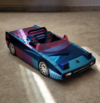 LOL Surprise auto s bazenom - 8