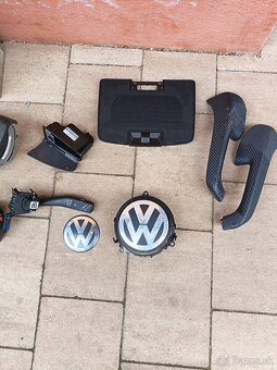 Predám diely na golf 5 - 8