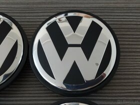 Stredove puklicky diskov VW - 8