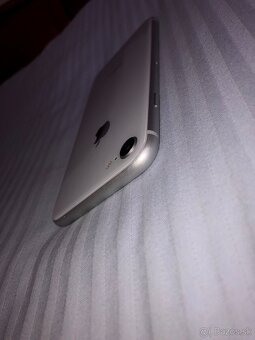 Apple iPhone 8 White 64 gb - 8