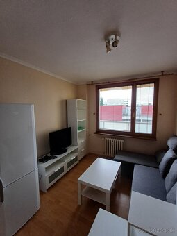 Prenájom 1,5 izbový byt Moldavská - 8