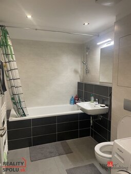 2-izbový byt s PARKOVACÍM miestom v cene - 8