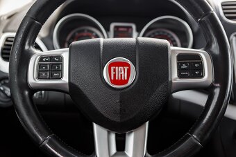 Fiat Freemont Urban 2.0 16V 170k MultiJet 4x4 AT6 7m 11/2012 - 8