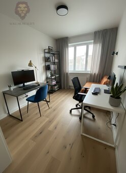 Na predaj veľký 3 izbový 80 m² tehlový byt - Sihoť, Trenčín - 8