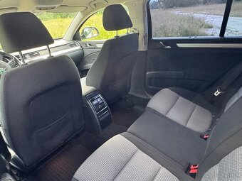 Škoda Superb kombi 2.0 TDi. 170koni DSG - 8