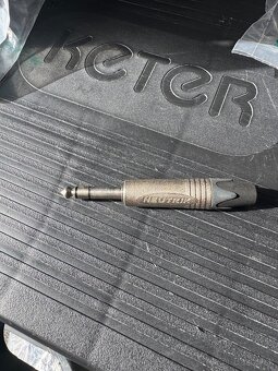 Konektory Neutrik a ine - 8