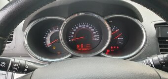 Predám Kia Sorento - 8