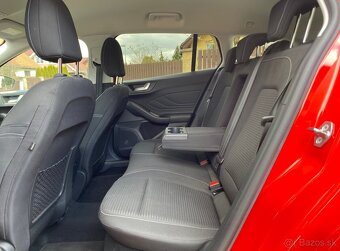 Ford Focus Turnier 1.5 EB Titanium 1. majitel 11/2019 - 8