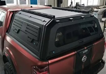 Hardtop Toyota Hilux - 8