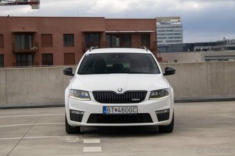 Škoda Octavia Combi 2.0 TDI DPF RS DSG - 8