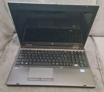 HP ProBook 4710s a ProBook 6570b - 8