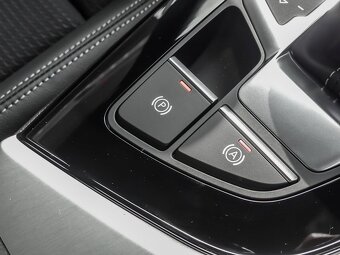 Audi A5 Cabriolet 40 TFSI quattro S line - 8
