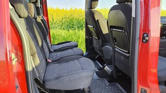 Combo Life XL, 130 HP, diesel, 6 M/T - 8