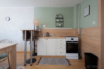 Rodinný dom vo Vitanovej vhodný na bývanie aj investíciu - 8