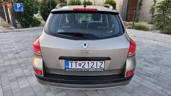 Renault Clio 1.2 74kw (benzín) r.v. 2009 - 8