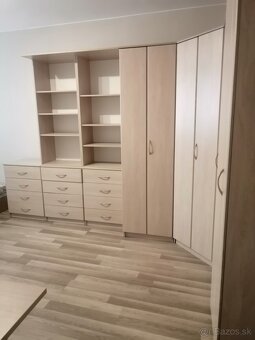 Prenájom 3 izbový byt , Levice , Kyjevská ul. - 8