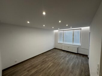 Bývanie s výhľadom - 3-izbový byt s loggiou v Trnave - 8