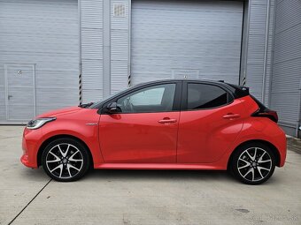 Toyota Yaris 1.5 Hybrid e-CVT Premiere Edition - 8