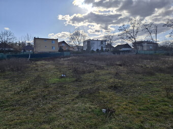 Stavebný pozemok na okraji obce Šišov pri Bánovciach n./B. - 8