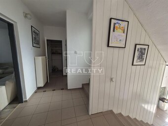 Na predaj rodinný dom v obci Lovce - 8