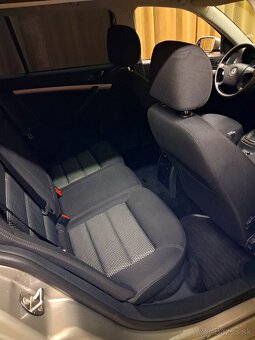 Škoda Octavia Scoute - 8
