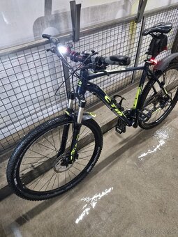 Predám CTM Rambler 3,0, XL, petrolejovo-žltá - 8