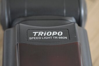 Externy blesk Triopo Speedlight TR-980N - Nikon - 8