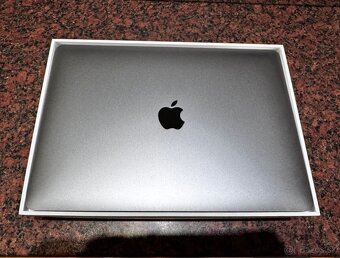 MacBook Air 13 M1 256GB - 8
