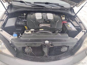 Kia Sorento 2.5 crdi - 8