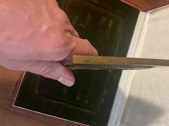 veľká bronzova plaketa Lenin - 8