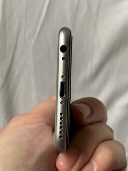 Apple iPhone 6S 64GB - 8