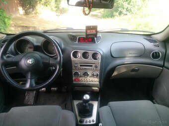 Alfa Romeo Crosswagon 4x4 - 8