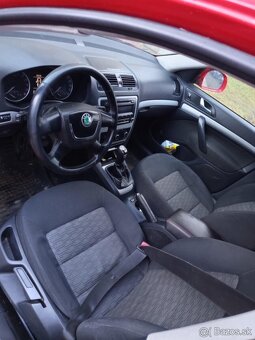 Skoda Octavia II Facelift 1.6TDI 77KW RV 2012 - 8
