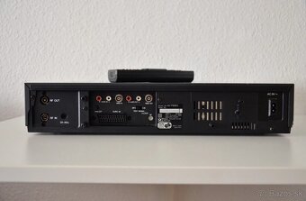 • Videorekordér Panasonic NV-F65 - 8