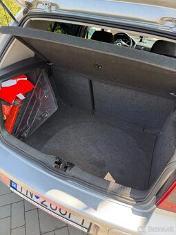 VW Golf IV - 8