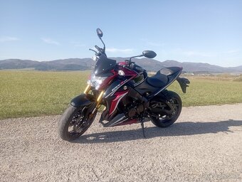 Suzuki gsx-s 1000 - 8