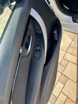 BMW F31 320d xDrive 2016 TOP stav - 8