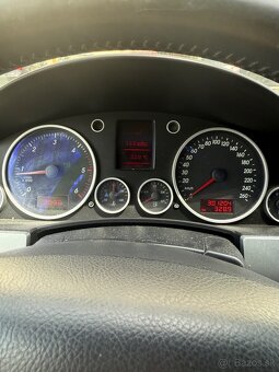 VW Touareg - 8