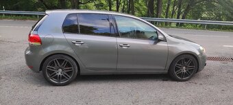 Volkswagen Golf VI - 8